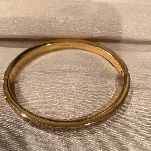 Fabulous Coach Bracelet - Picture 6 of 10